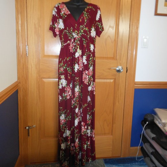 Gorgeous XPENYO MATERNITY Maxi dress - Picture 1 of 8